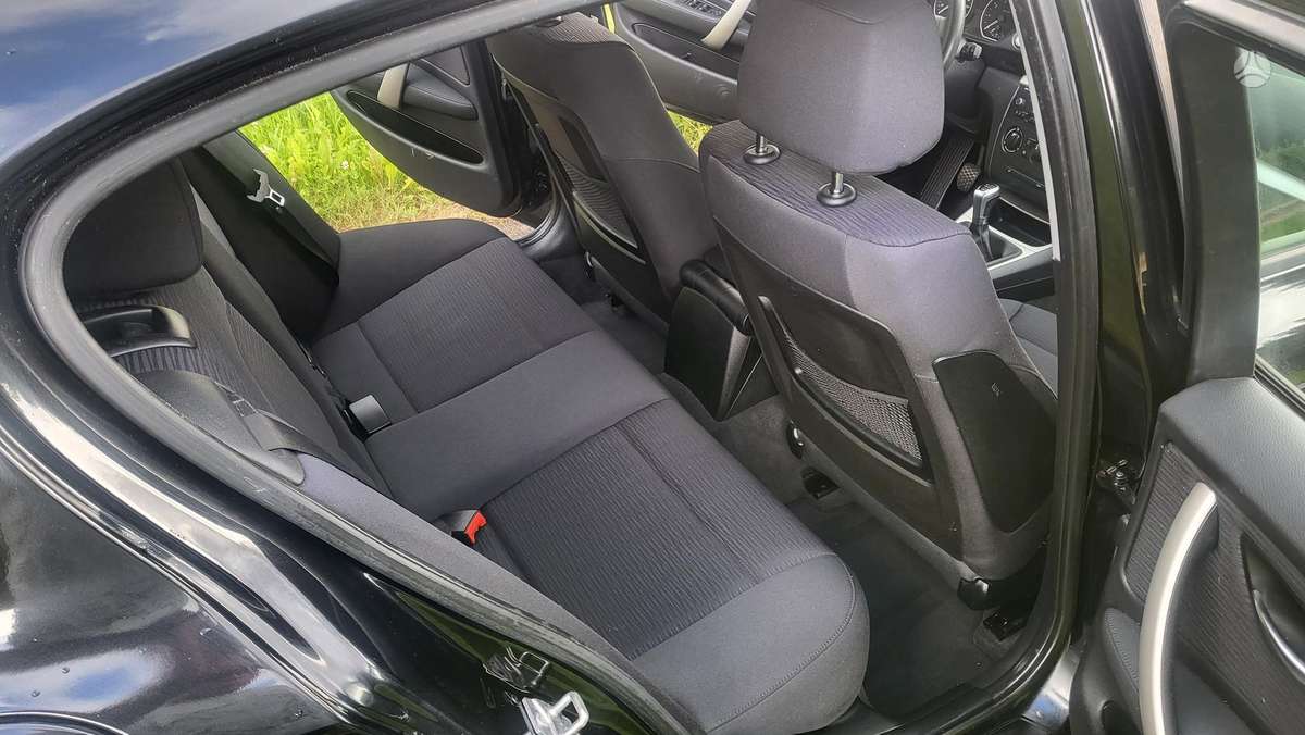 BMW 116, 1.6 l., Хэтчбек