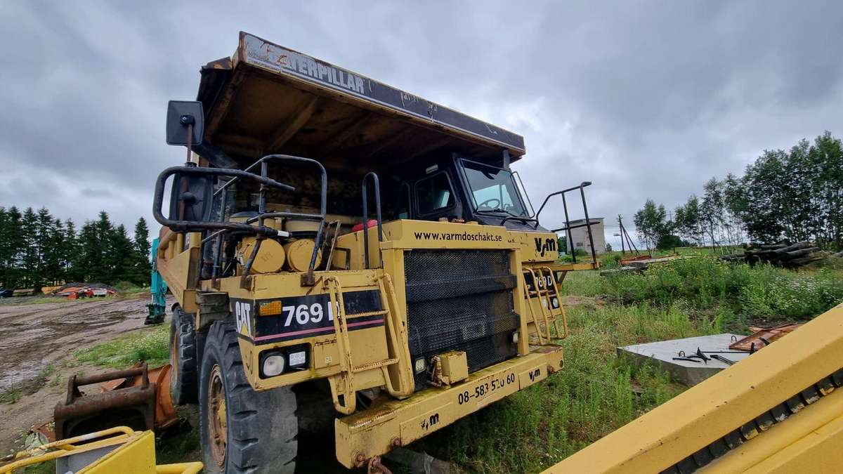 Caterpillar 769D, самосвалы