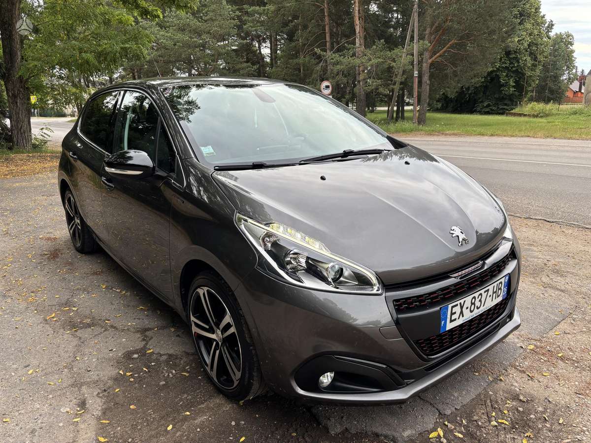 Peugeot 208 - 2