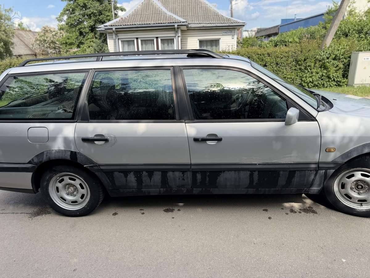 Volkswagen Passat - 5