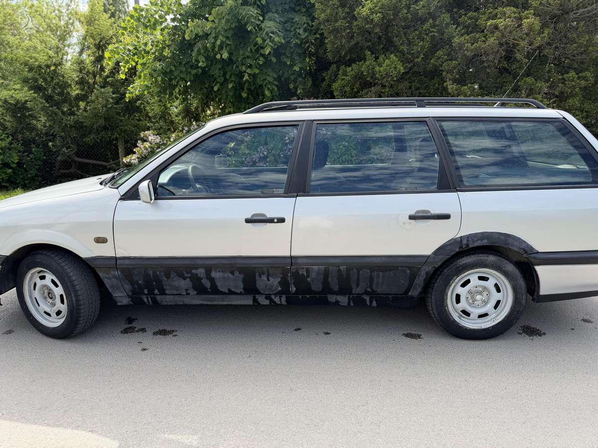 Volkswagen Passat - 8