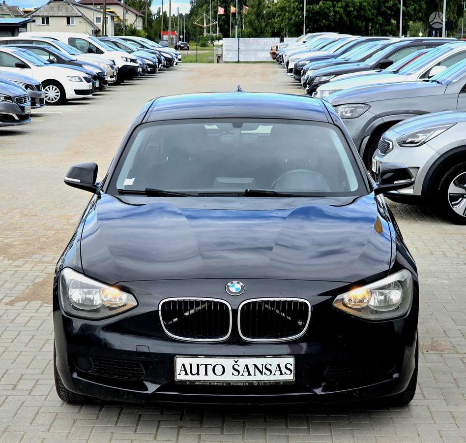 BMW 120, 2.0 l., hatchback