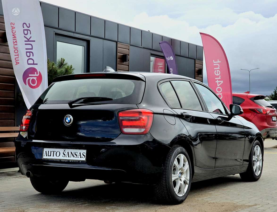 BMW 120, 2.0 l., hatchback