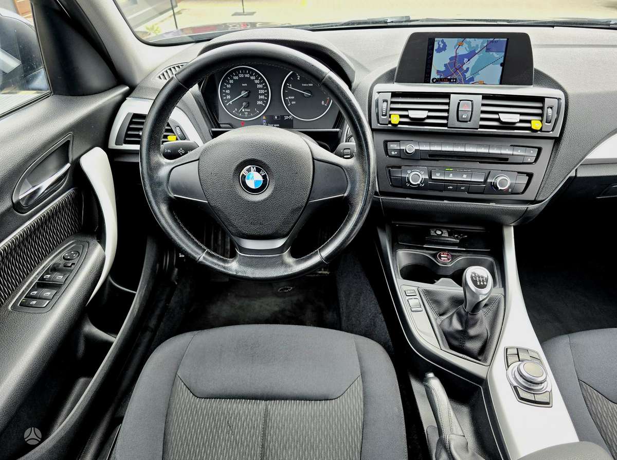 BMW 120, 2.0 l., hatchback