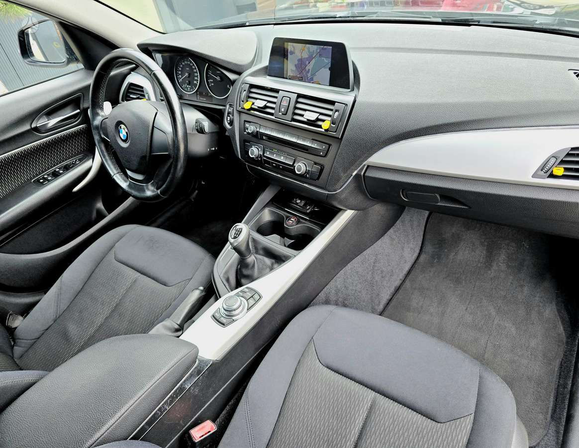 BMW 120, 2.0 l., hatchback