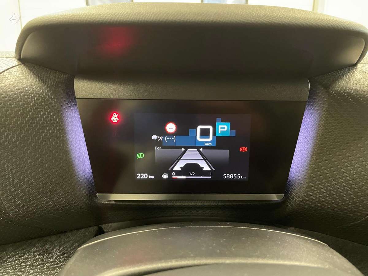 Citroen C4, 1.2 l., Хэтчбек
