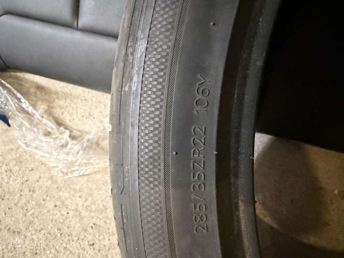 Hankook, vasaras 285/35 R22