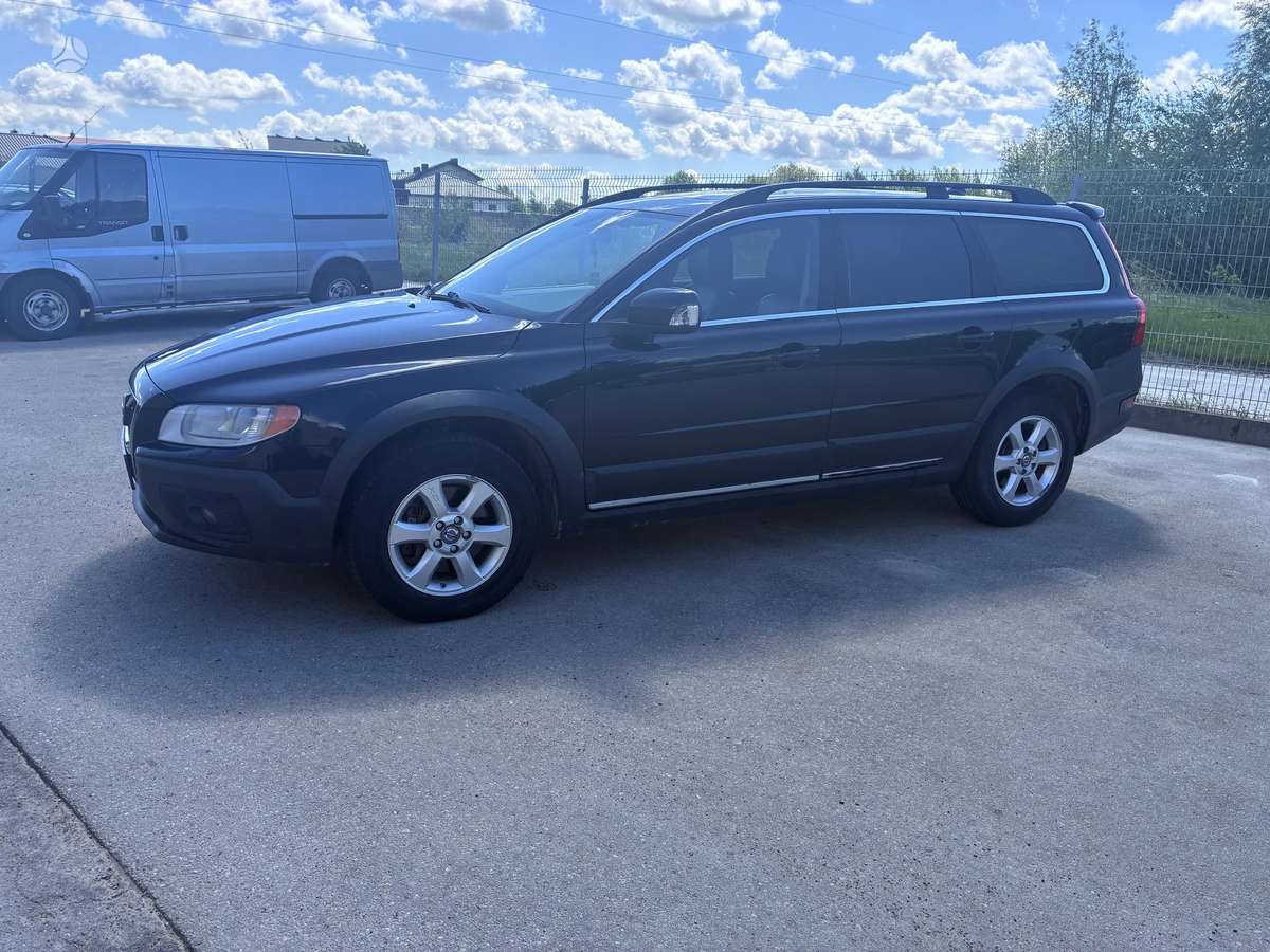 Volvo XC70, 3.2 l., wagon