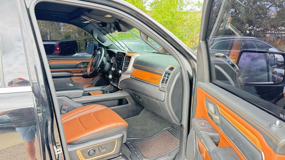 Dodge Ram, 5.7 l., Пикап