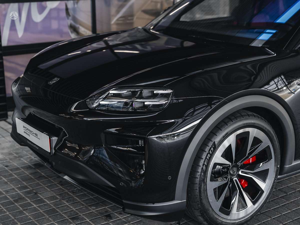 Porsche Cayenne - 11