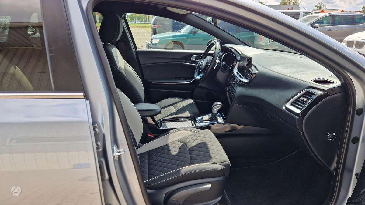 Kia Ceed, 1.6 l., Универсал