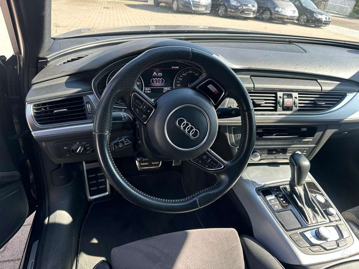 Audi A6, 3.0 l., Седан