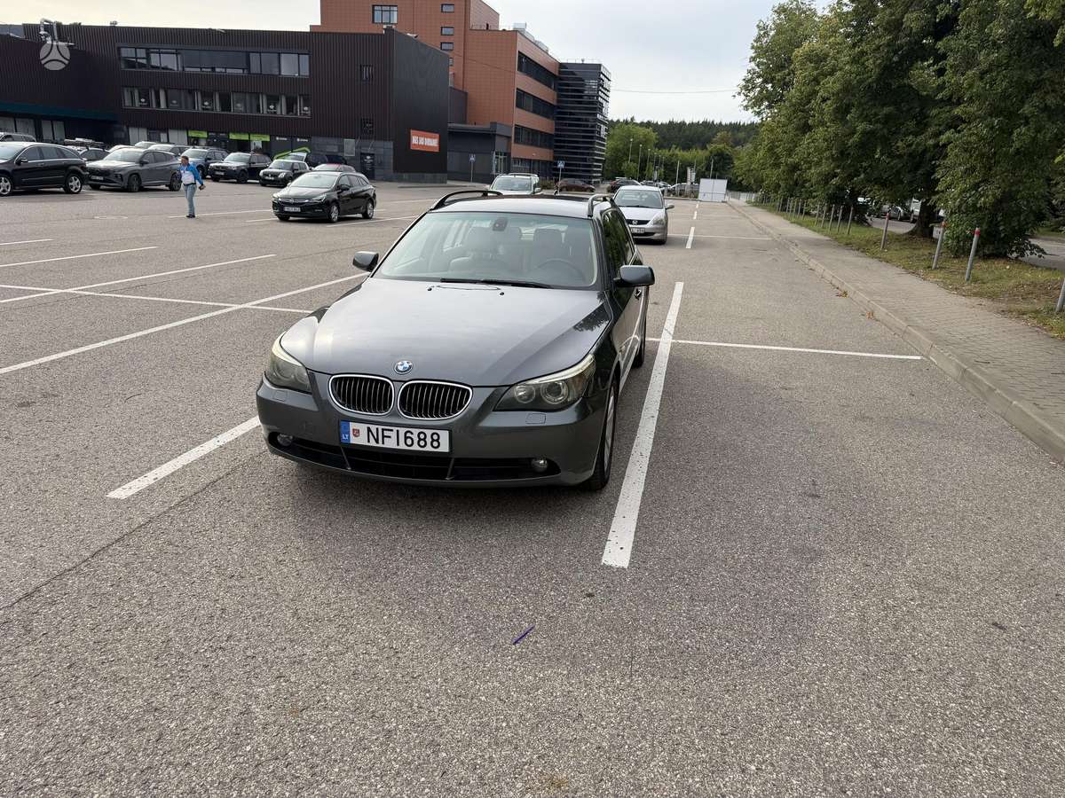 BMW 530, 3.0 l., wagon