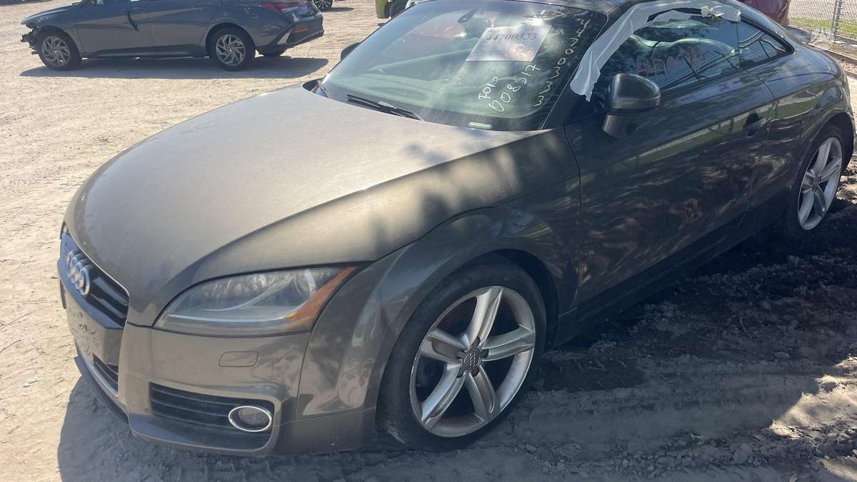 Audi TT, 2.0 l., coupe