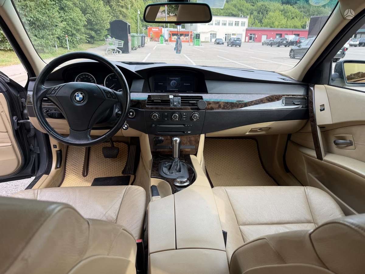 BMW 530, 3.0 l., wagon
