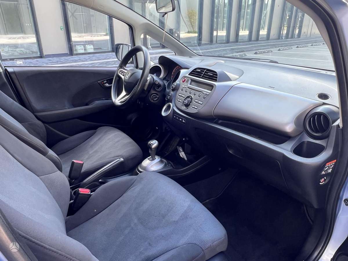 Honda Jazz, 1.3 l., hatchback