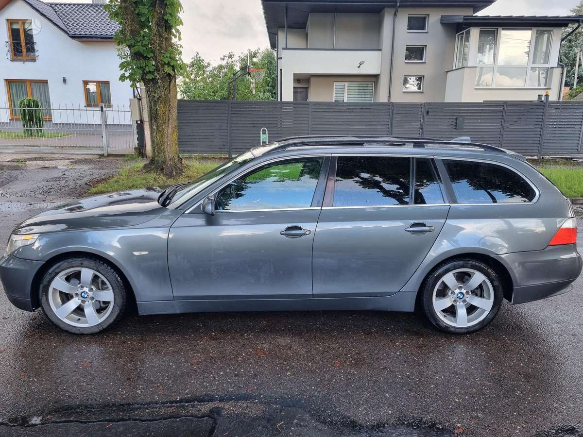 BMW 530, 3.0 l., Универсал
