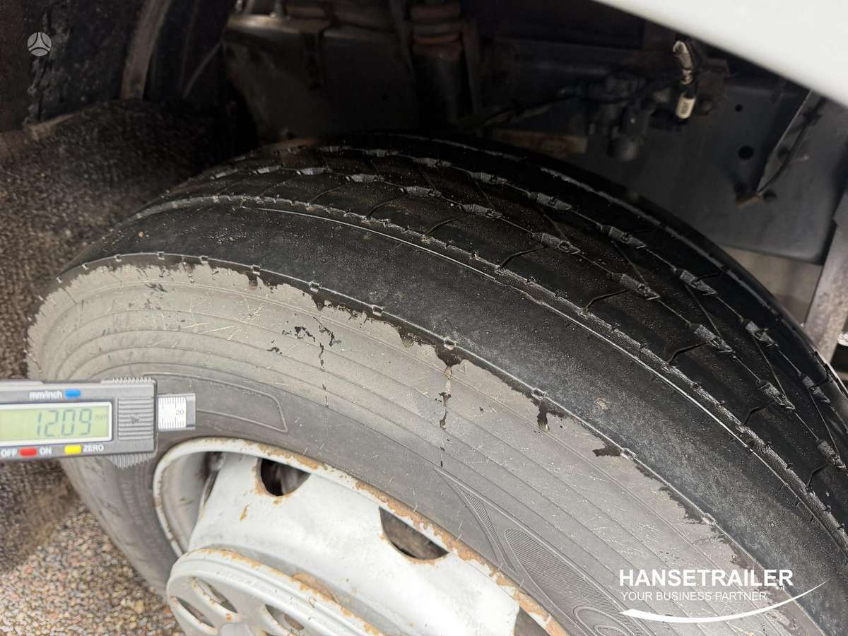DAF FT XF105.460 Space Cab, 2 спальных места