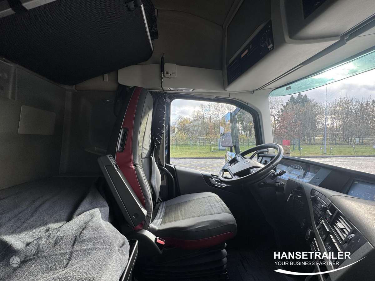 Volvo FH FH500 Mega Low deck, double sleeper