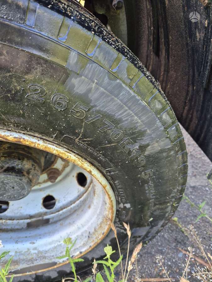 Kumho, летние 265/70 R19,5