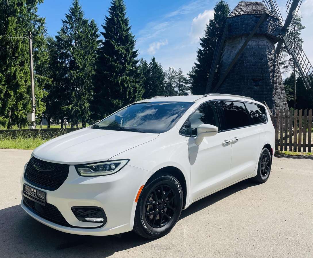 Chrysler Pacifica, 3.6 l., Минивэн