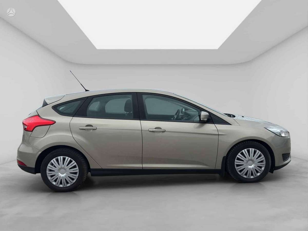 Ford Focus, 1.5 l., Хэтчбек