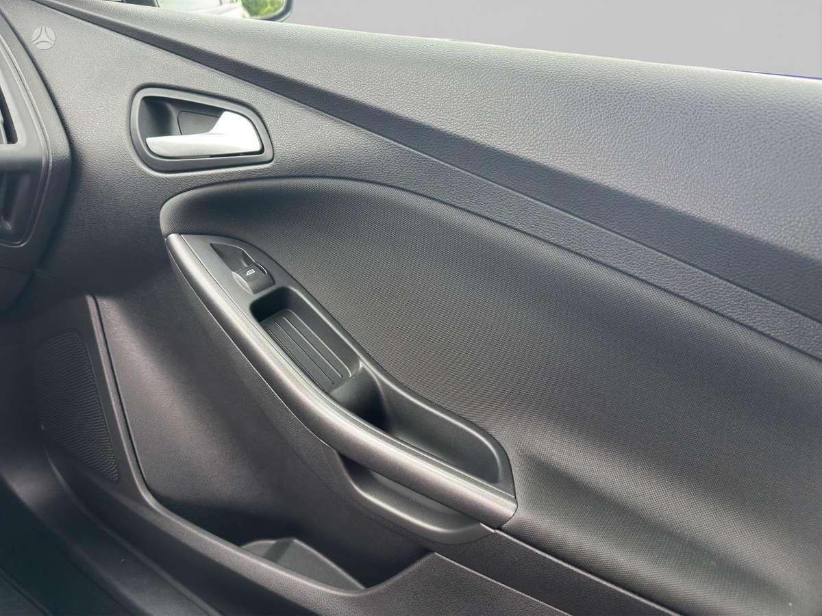 Ford Focus, 1.5 l., Хэтчбек