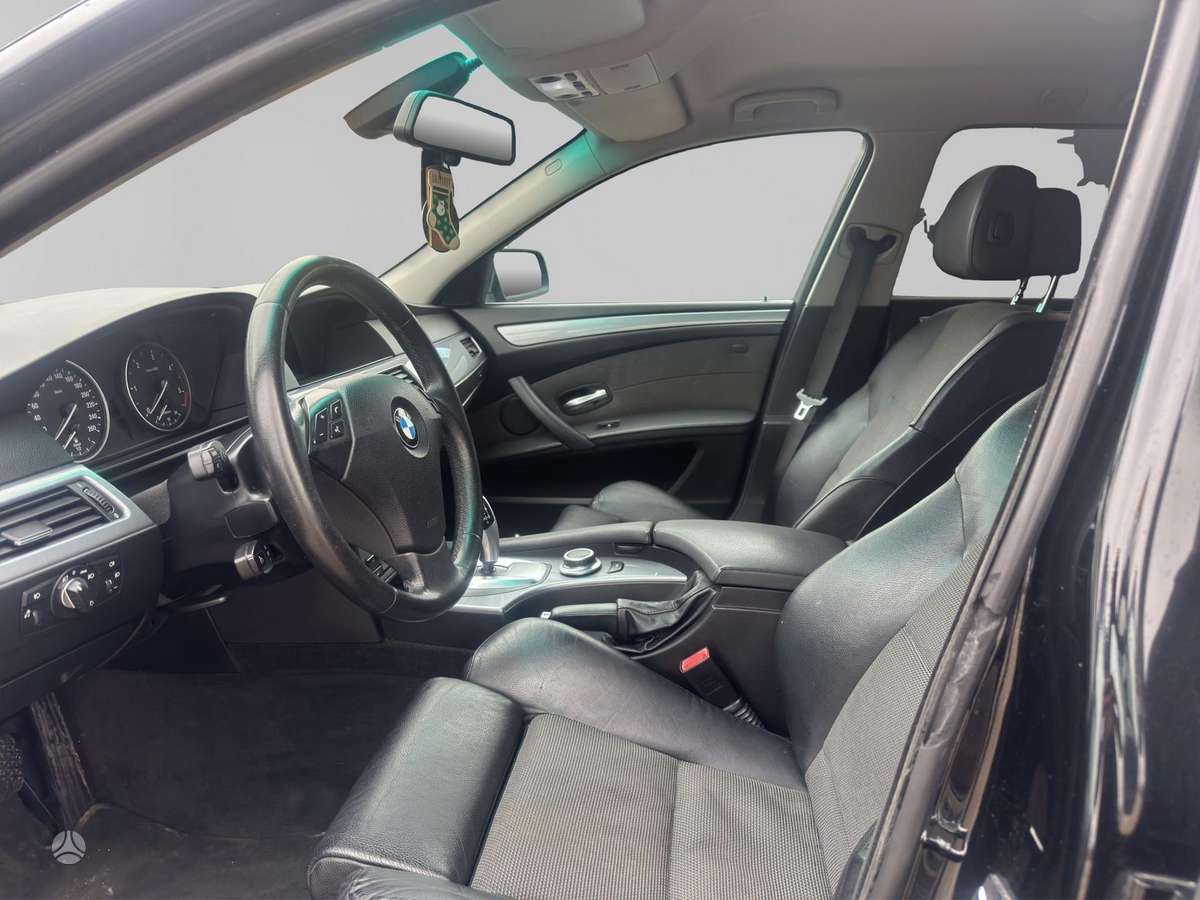 BMW 520, 2.0 l., wagon
