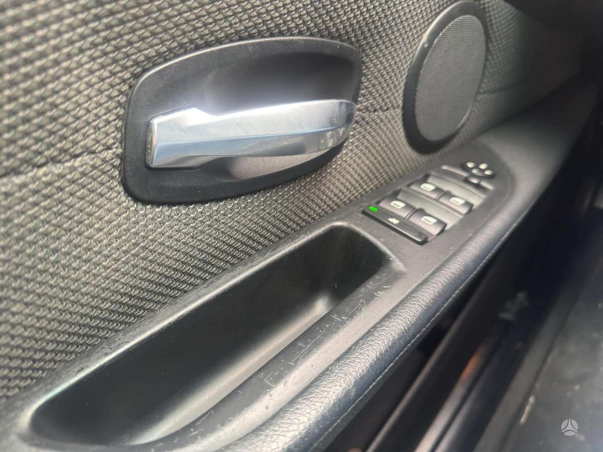 BMW 520, 2.0 l., universalas