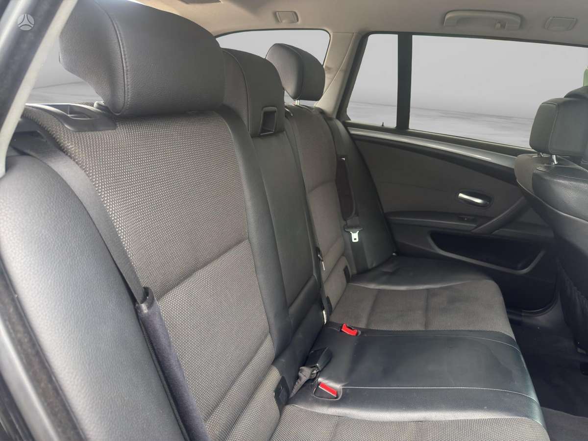 BMW 520, 2.0 l., wagon