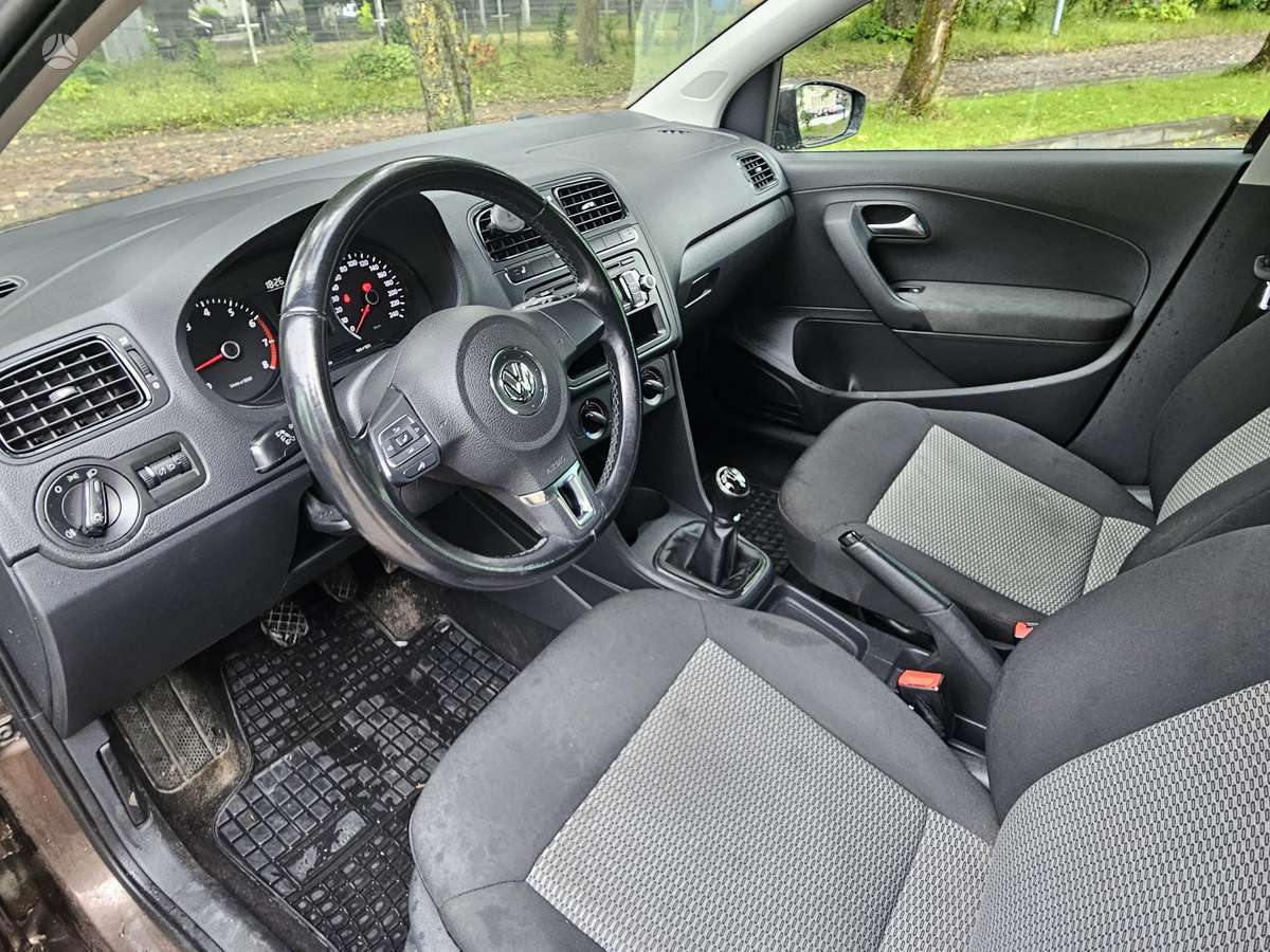 Volkswagen Polo - 6