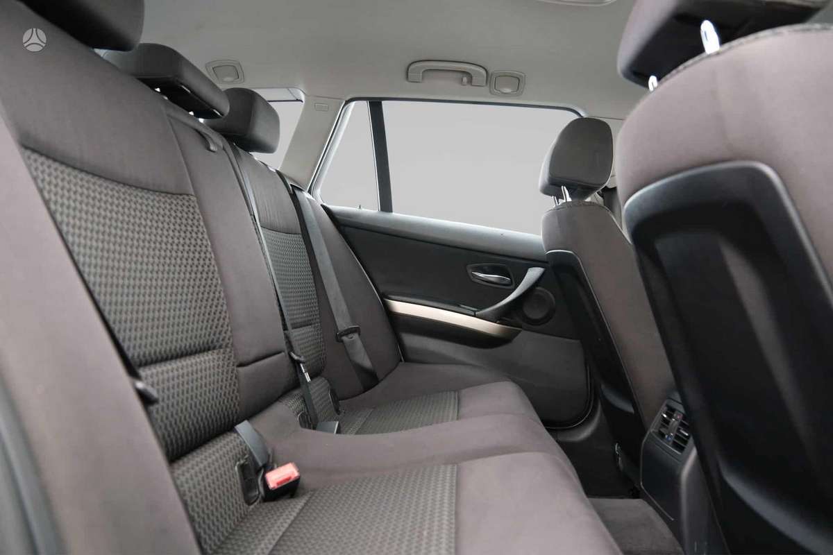 BMW 320, 2.0 l., Универсал
