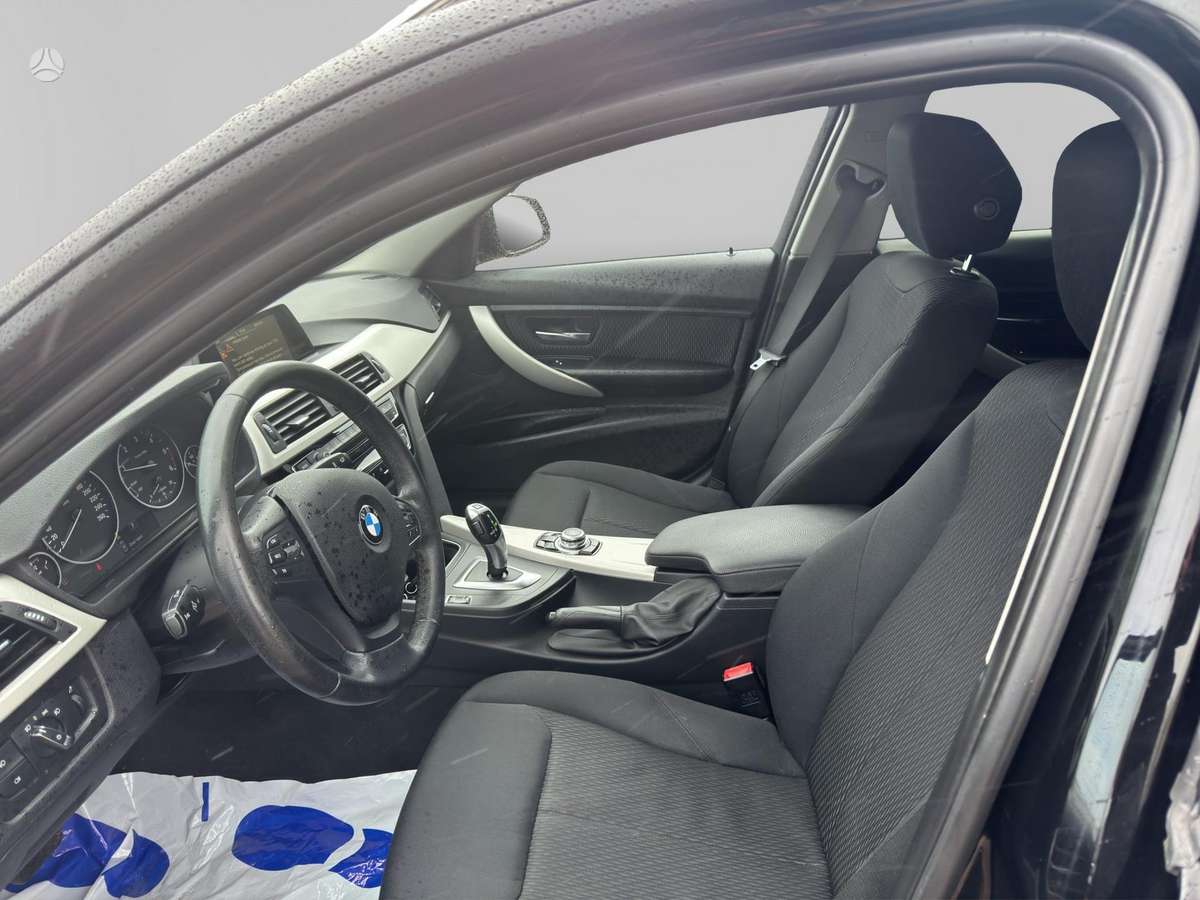 BMW 318, 2.0 l., universalas