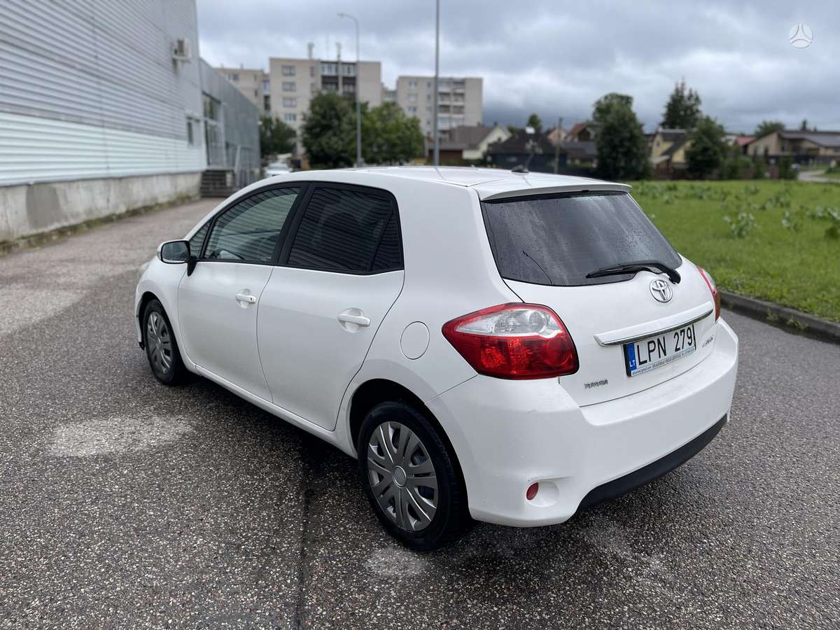 Toyota Auris, 2.0 l., Хэтчбек