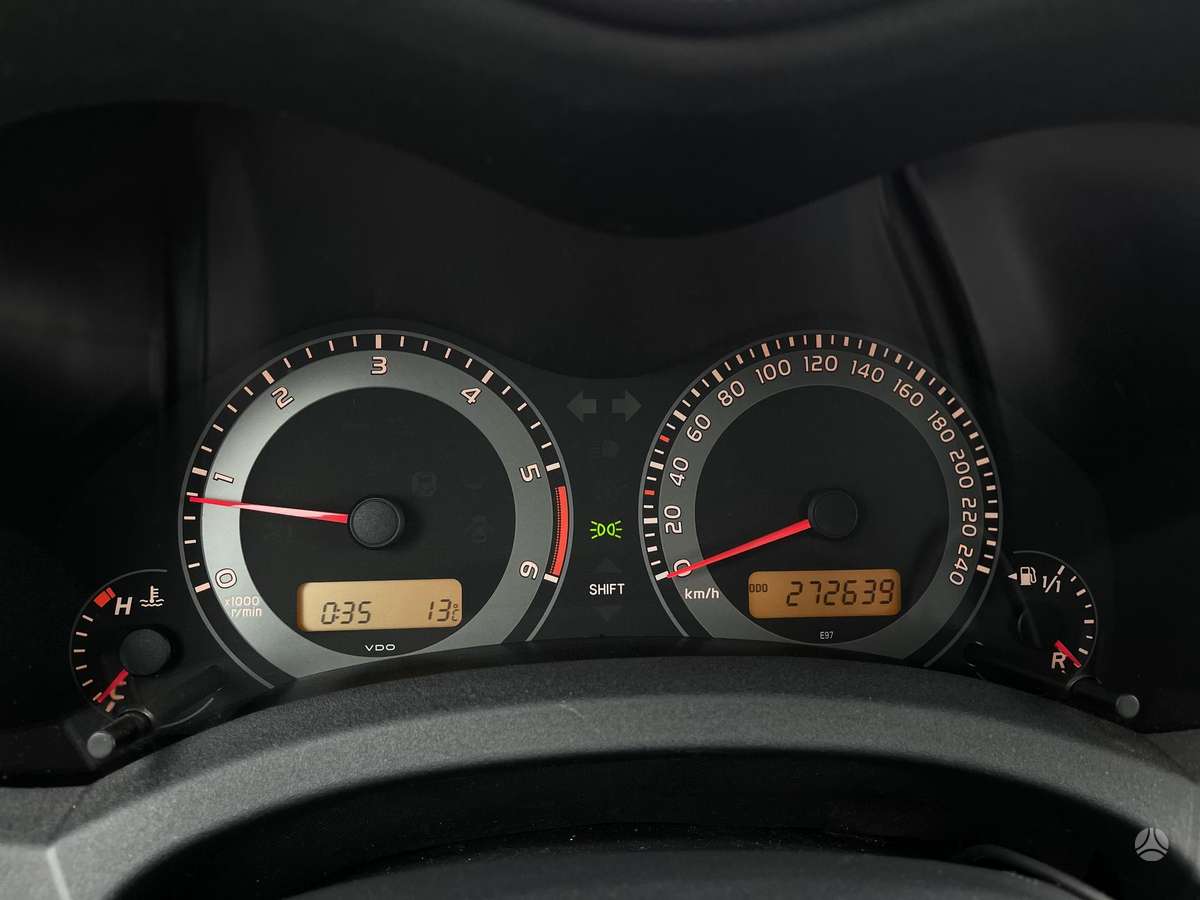 Toyota Auris, 2.0 l., hatchback