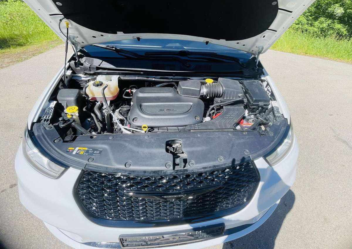 Chrysler Pacifica, 3.6 l., Минивэн