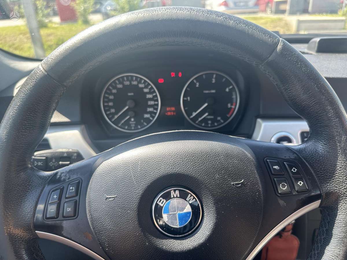 BMW 320, 2.0 l., Седан