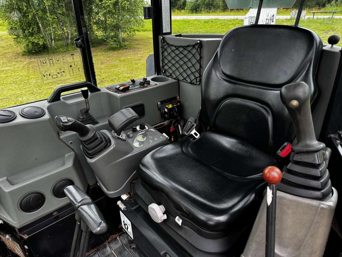 Yanmar VIO50, мини-экскаваторы