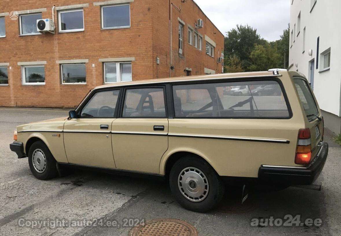 Volvo 240, Универсал