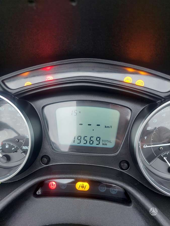 Piaggio MP3 350cc, trikes