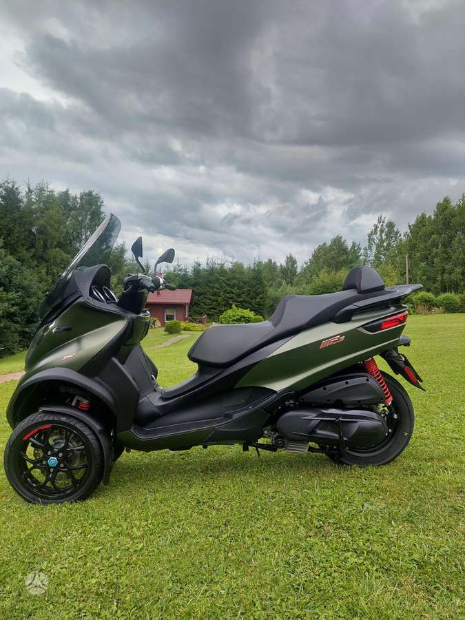 Piaggio MP3 350cc, tricikli