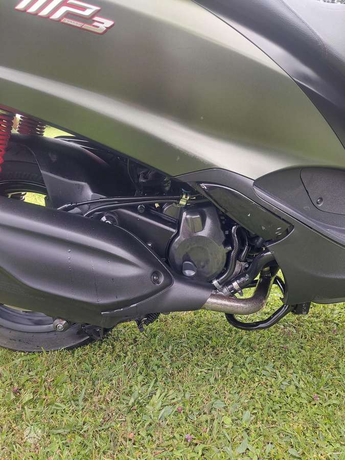 Piaggio MP3 350cc, triračiai