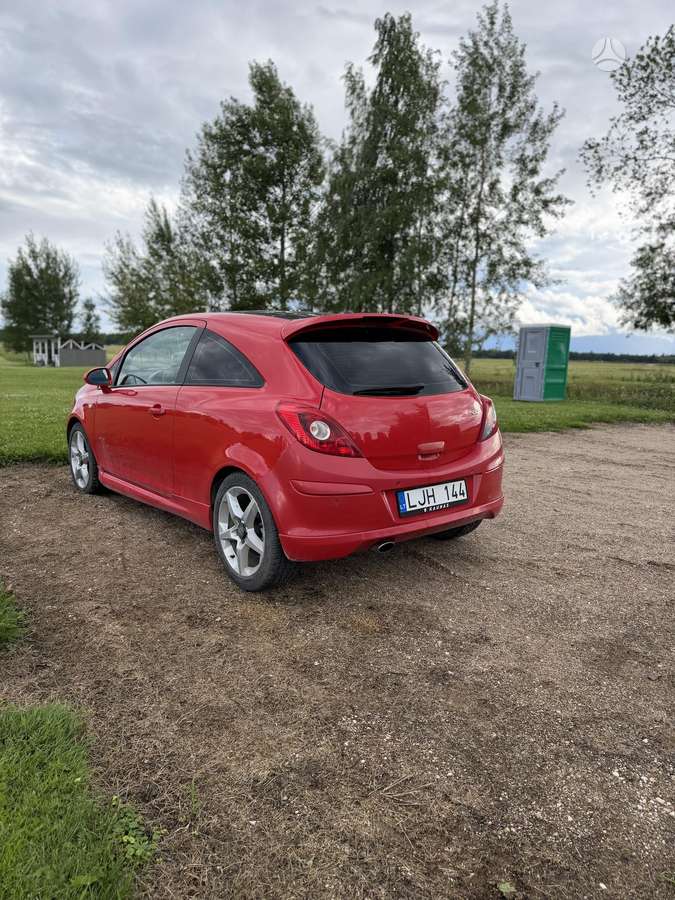 Opel Corsa, 1.7 l., Хэтчбек