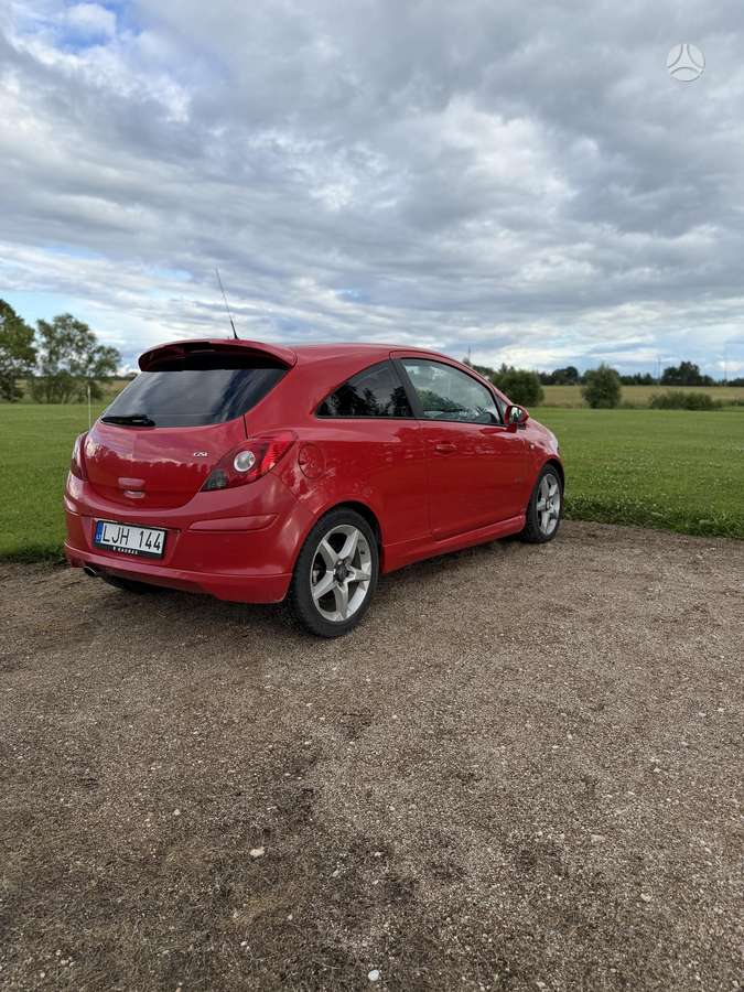 Opel Corsa, 1.7 l., Хэтчбек