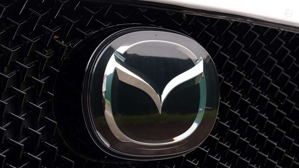 Mazda CX-5, 2.2 l., off-road / crossover