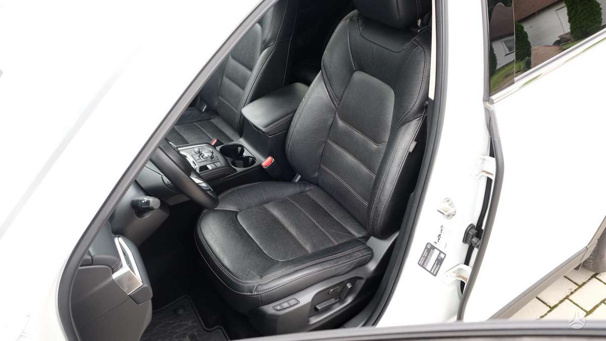 Mazda CX-5, 2.2 l., Внедорожник / Кроссовер