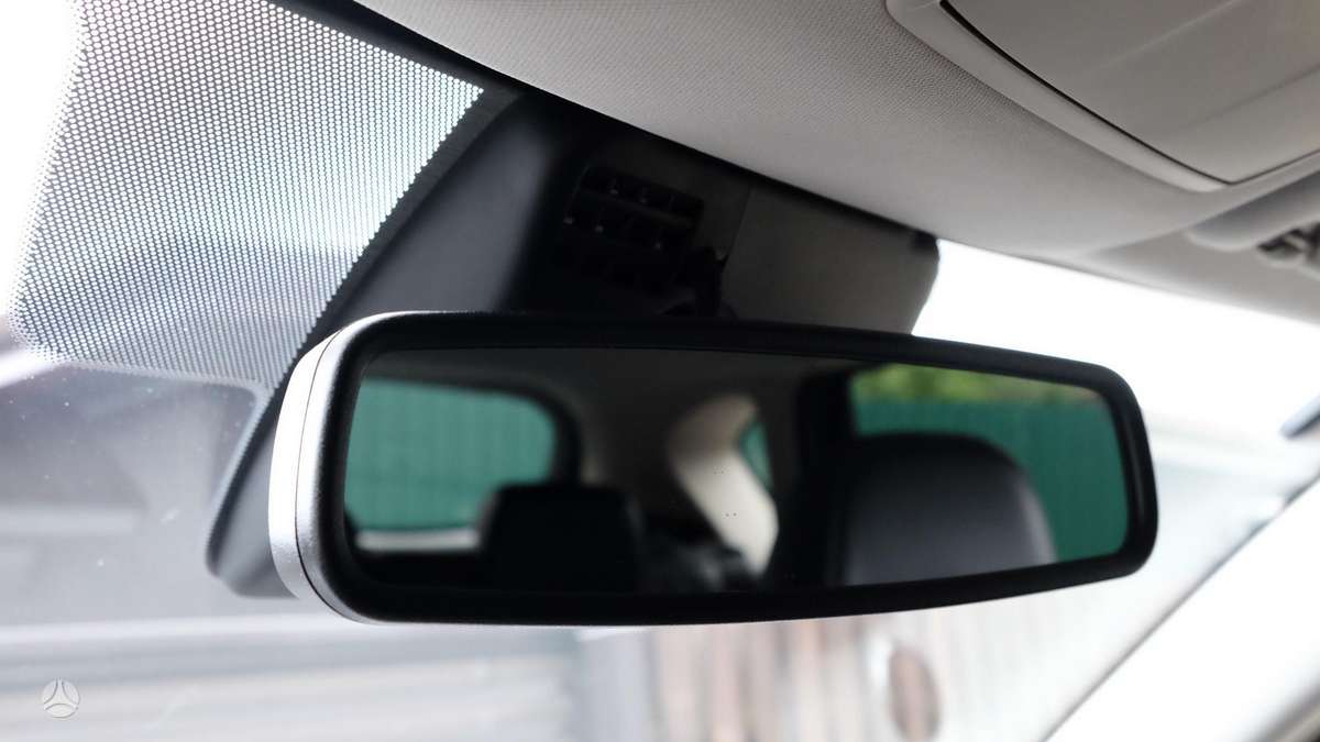 Mazda CX-5, 2.2 l., off-road / crossover