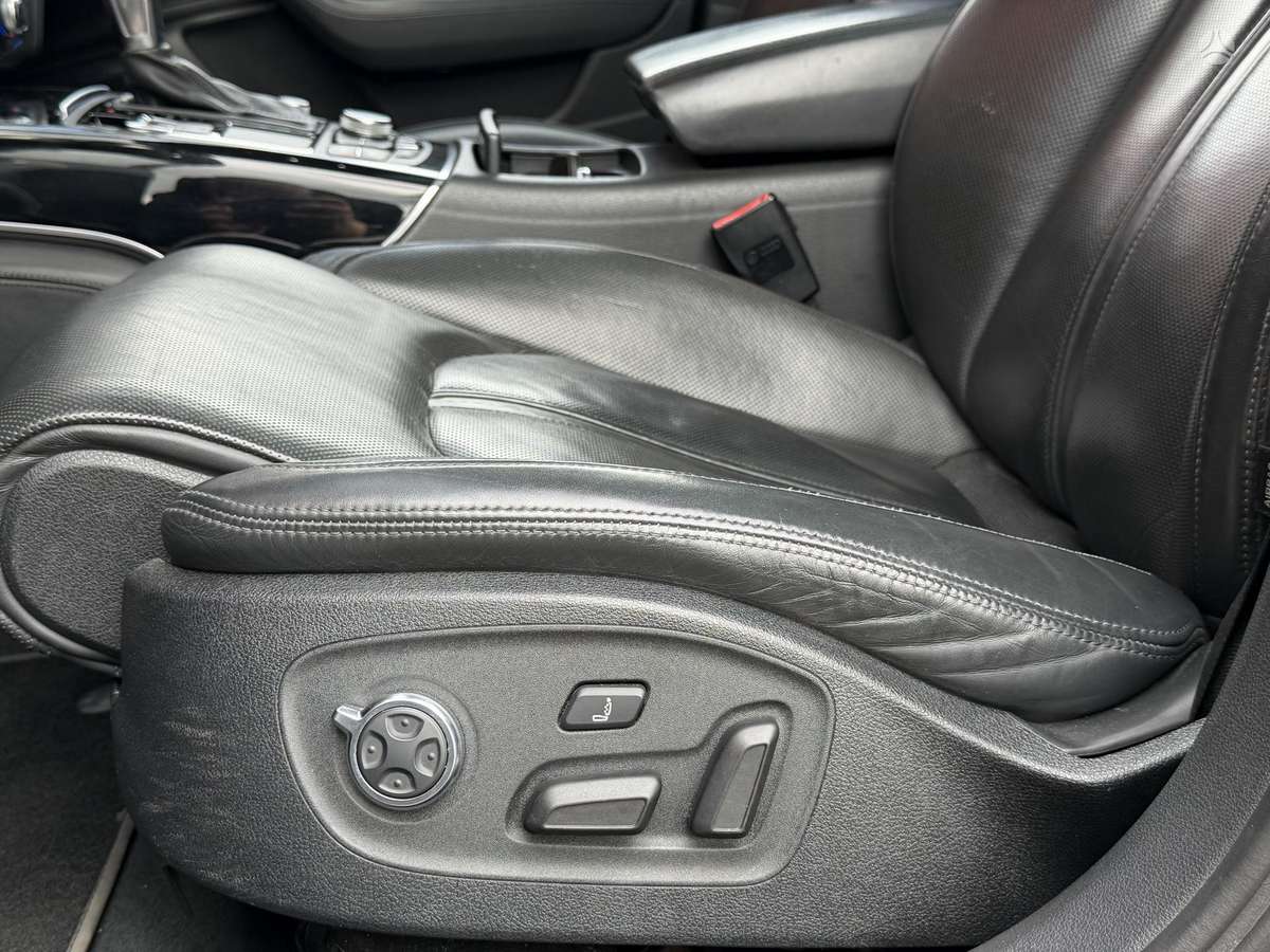 Audi A6, 3.0 l., wagon