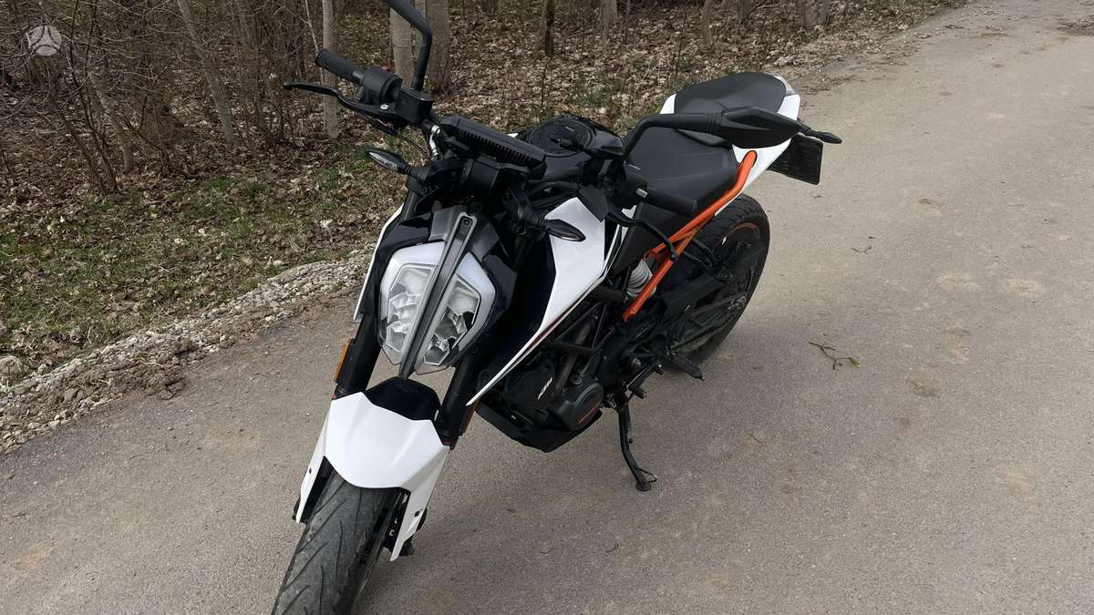 KTM Duke 125cc, street / classic