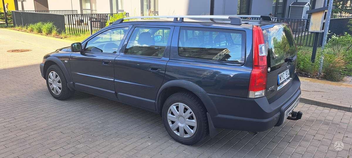 Volvo XC70, 2.4 l., Универсал